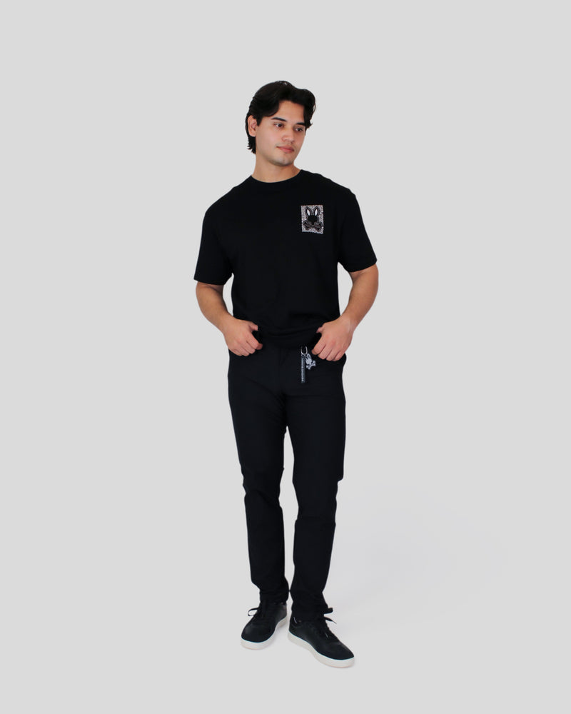 Look · Total Black